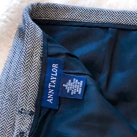 Ann Taylor Gray Wool Pencil Skirt Herringbone - Picture 4 of 5